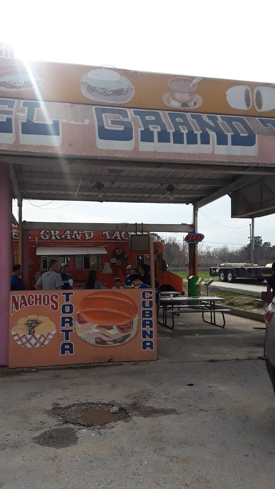 El Grand Taco | restaurant | 10407 Veterans Memorial Dr, Houston, TX 77038, USA | 8322313436 OR +1 832-231-3436