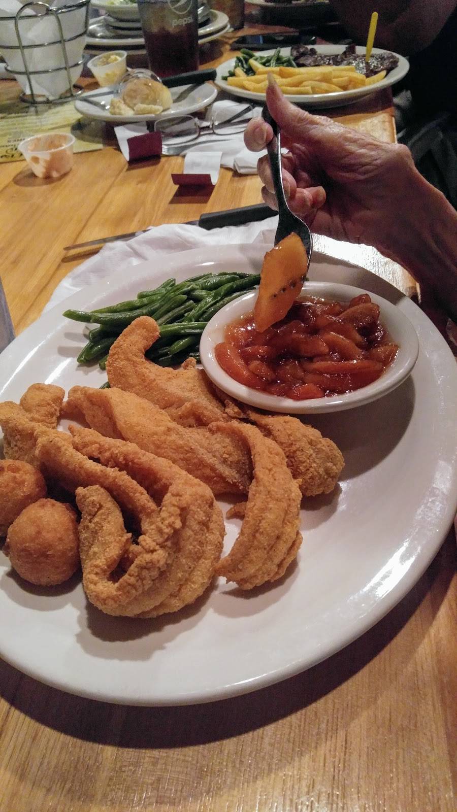 Wyatt Earps Steak House | restaurant | 102 E Court Square suit DU, Covington, TN 38019, USA | 9016172156 OR +1 901-617-2156