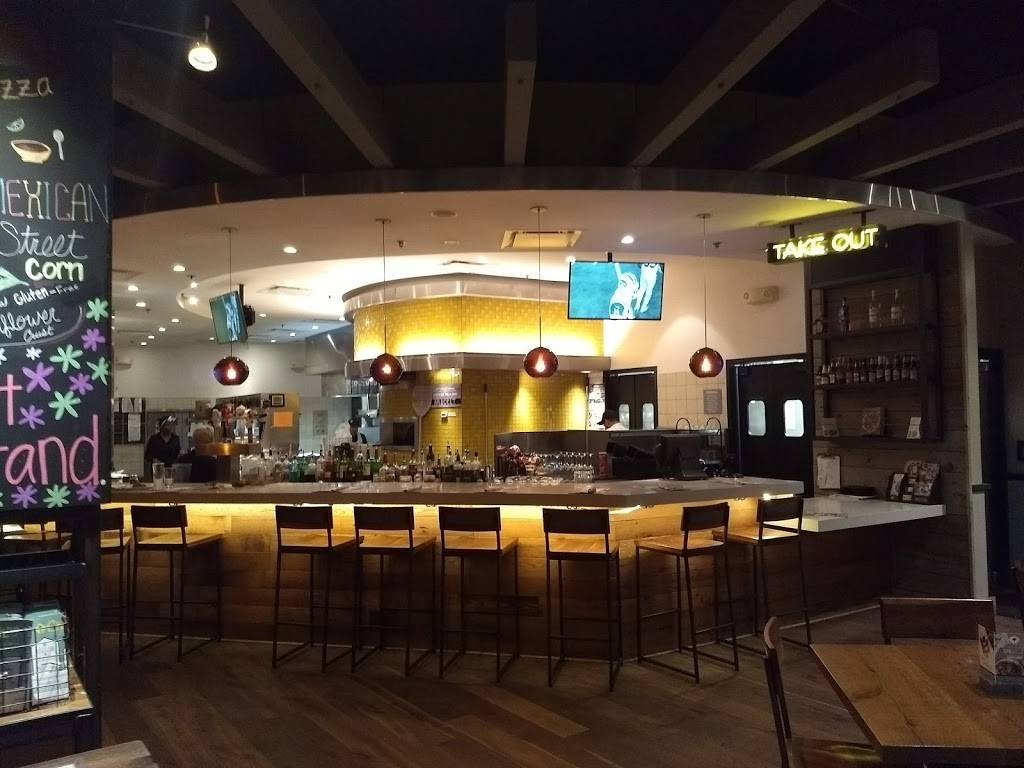 California Pizza Kitchen | restaurant | 303 Memorial City Mall #610, Houston, TX 77024, USA | 7133659473 OR +1 713-365-9473