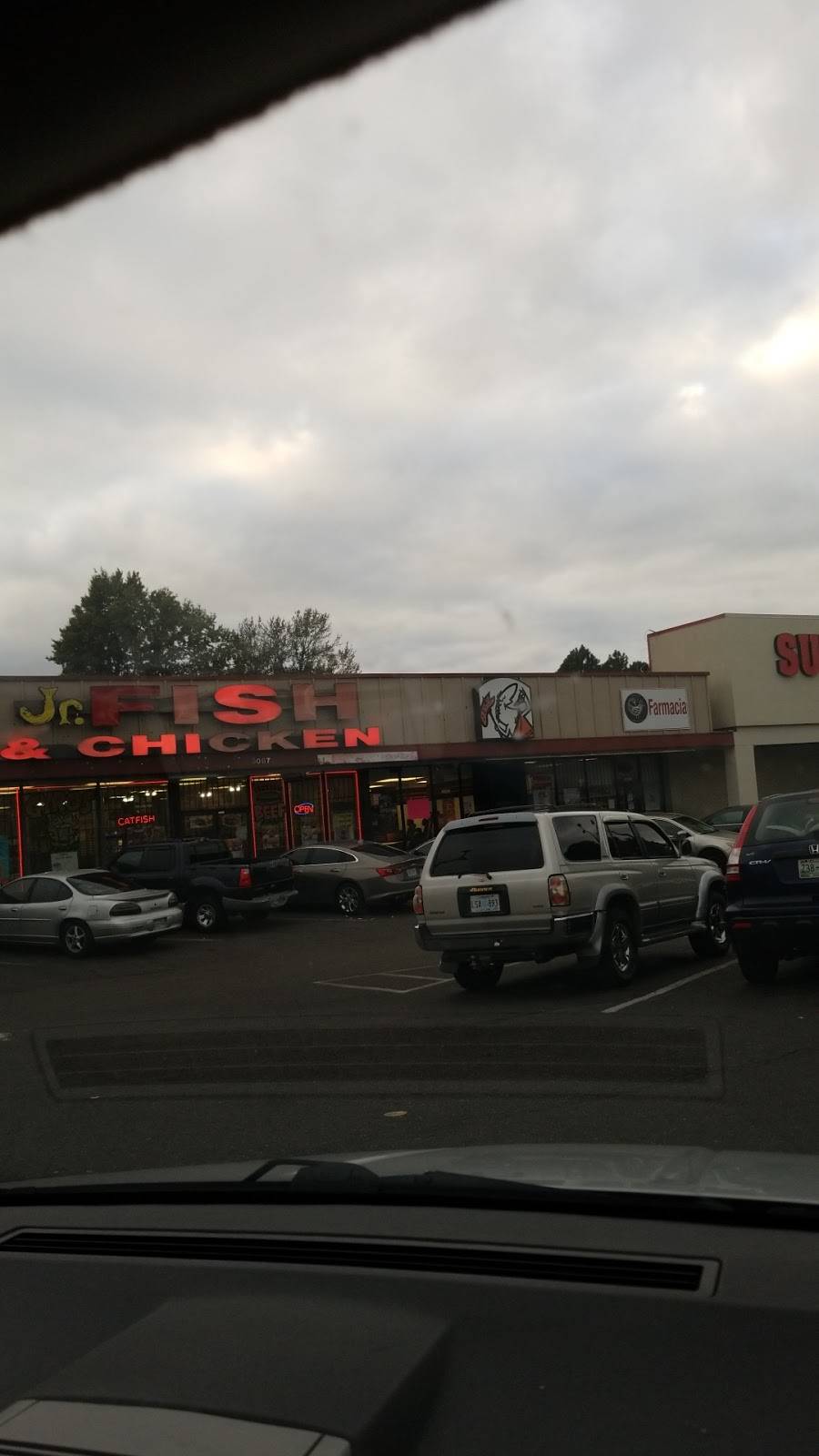 Little Caesars Pizza | meal takeaway | 3083 S Perkins Rd, Memphis, TN 38118, USA | 9013608555 OR +1 901-360-8555