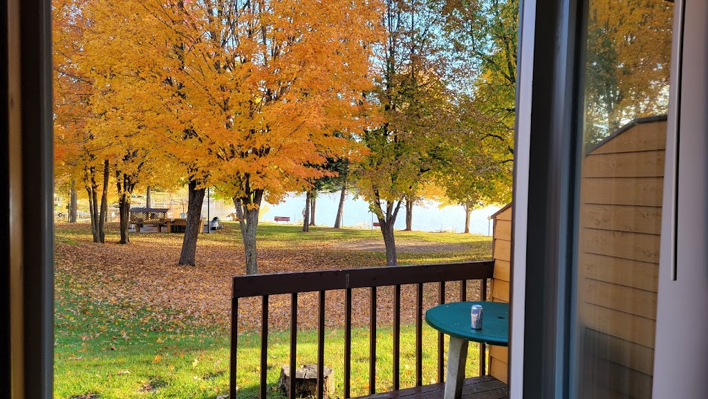 Nelson Lake Landing | restaurant | 13045 Dam Rd, Hayward, WI 54843, USA | 7156344175 OR +1 715-634-4175