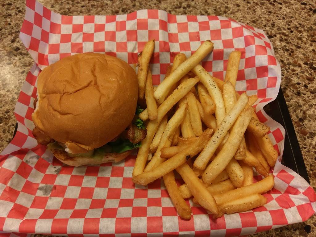 Chandlers Burger Bistro | restaurant | 10533 Harrison Ave, Harrison, OH 45030, USA | 5132020439 OR +1 513-202-0439