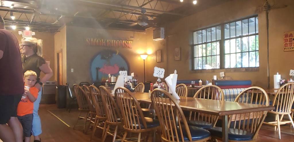 The Smokehouse | restaurant | 914 Paris Ave, Port Royal, SC 29935, USA | 8435220322 OR +1 843-522-0322