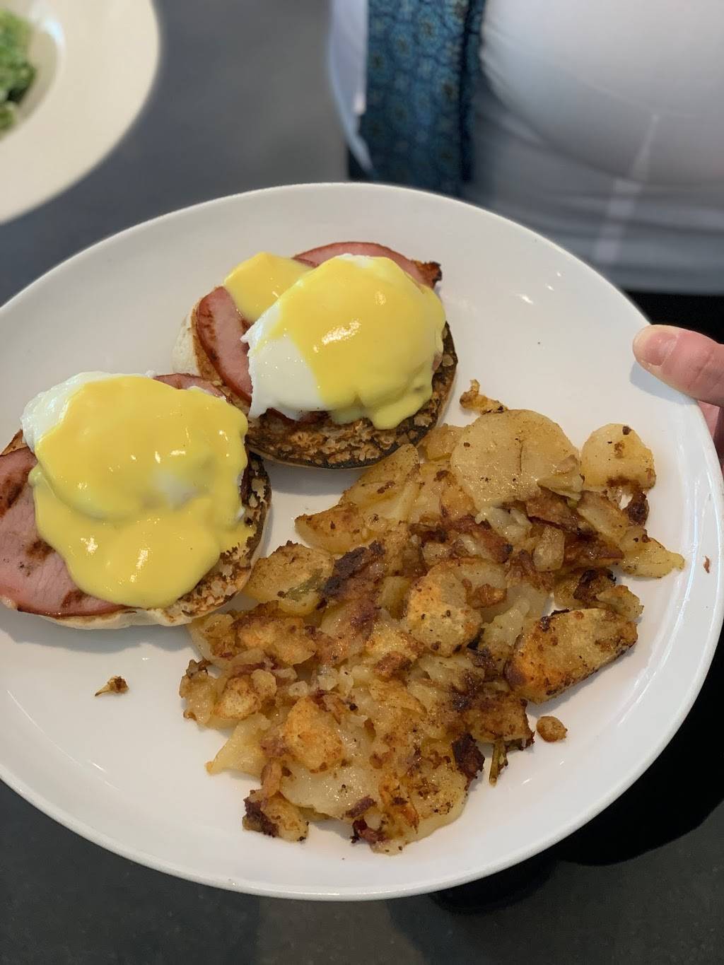 The Mirage Restaurant & Café | restaurant | 690 North Ave, New Rochelle, NY 10801, USA | 9147405755 OR +1 914-740-5755