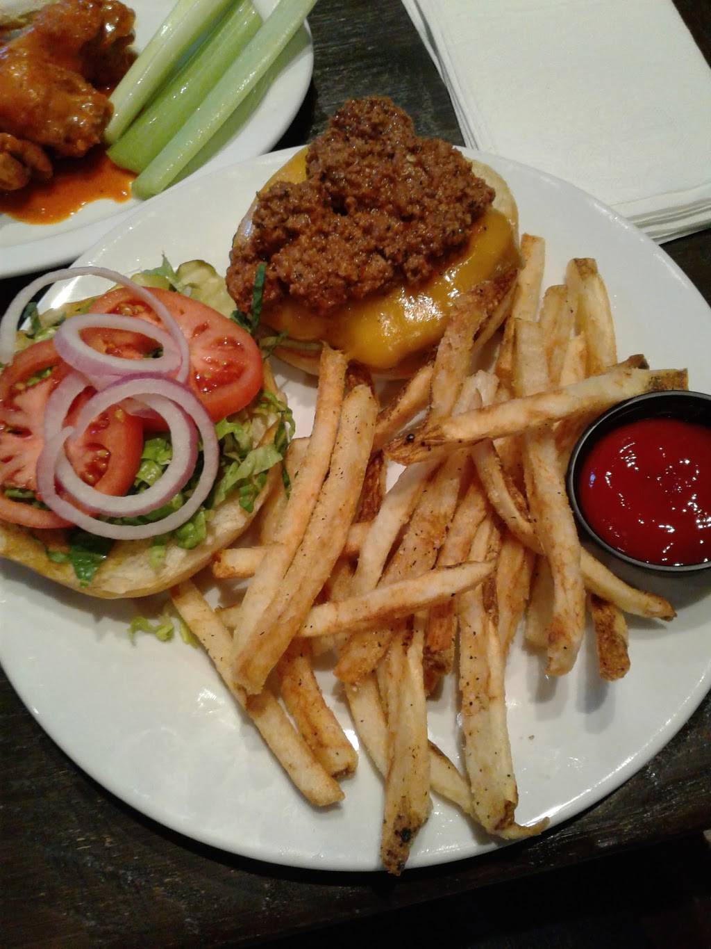 Main Street Pub | restaurant | 252 W Main St, Spartanburg, SC 29306, USA | 8645731165 OR +1 864-573-1165