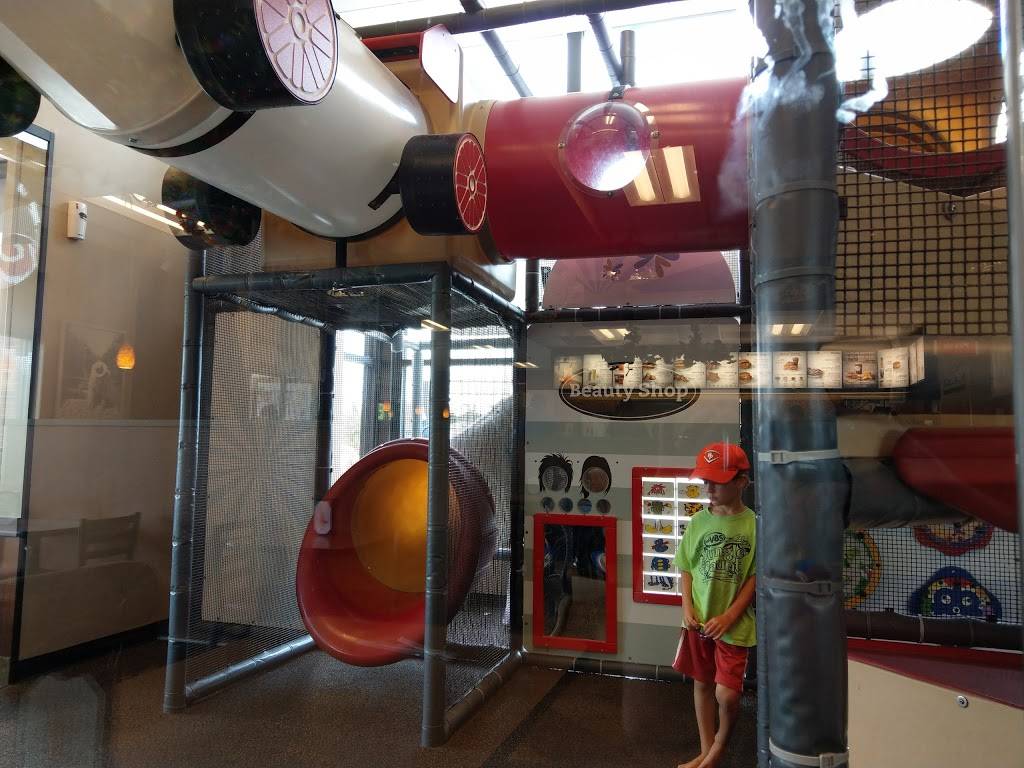 Chick-fil-A | restaurant | 15055 Airline Hwy, Baton Rouge, LA 70817, USA | 2257526637 OR +1 225-752-6637