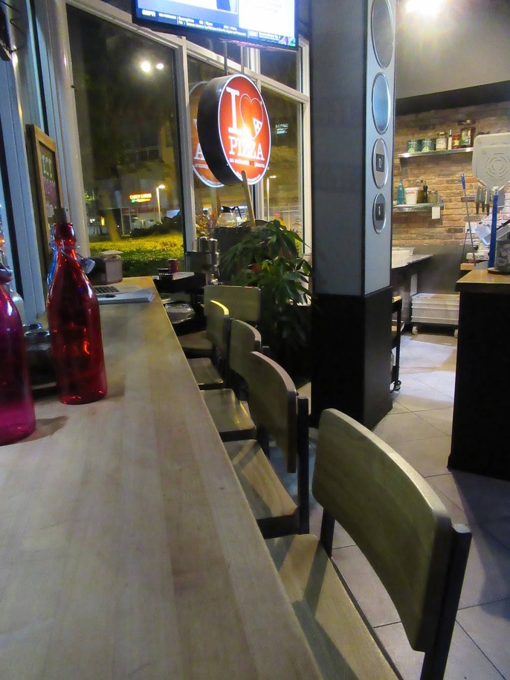 I Love Pizza Miami Beach | meal delivery | 7105 Collins Ave, Miami Beach, FL 33141, USA | 7864748248 OR +1 786-474-8248