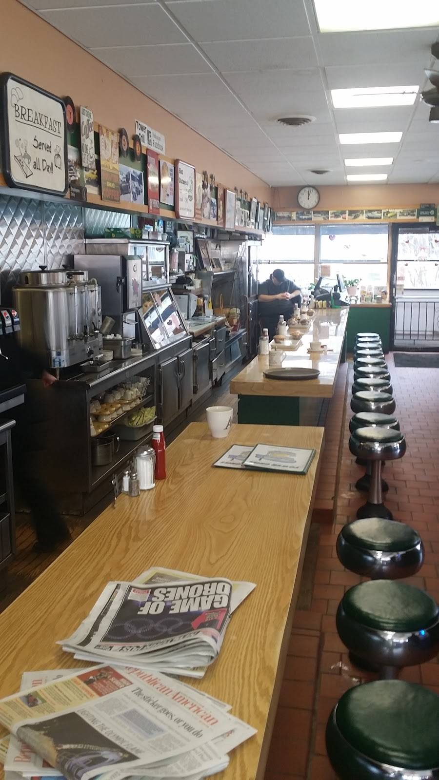 Tower Grill | restaurant | 185 Freight St, Waterbury, CT 06702, USA | 2037530522 OR +1 203-753-0522