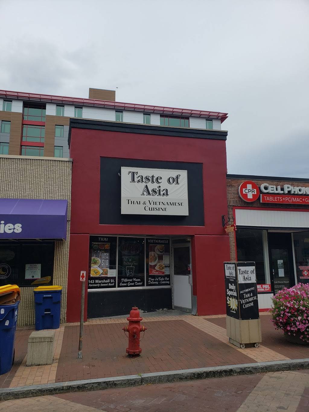 Taste Of Asia | restaurant | 143 Marshall St, Syracuse, NY 13210, USA | 3157515168 OR +1 315-751-5168
