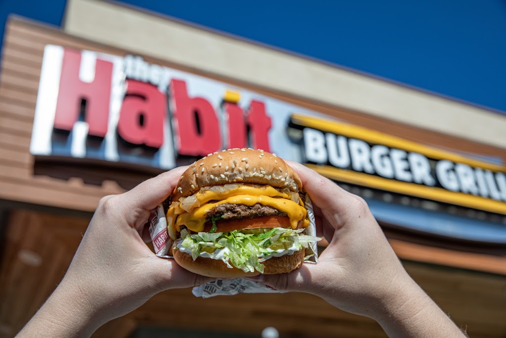 The Habit Burger Grill | restaurant | 4434 N Rancho Dr, Las Vegas, NV 89130, USA | 7252671880 OR +1 725-267-1880