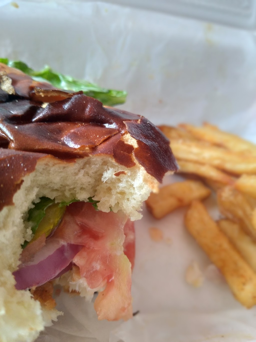 Caplingers Fresh Catch Seafood Market | restaurant | 6685 Whitestown Pkwy, Zionsville, IN 46077, USA | 3177690033 OR +1 317-769-0033