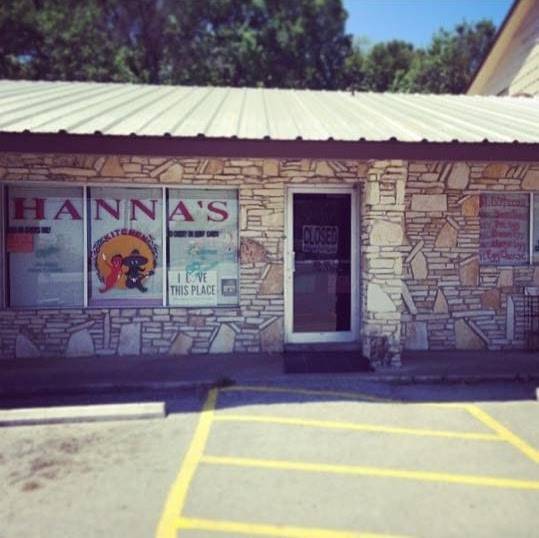Hannas Kitchen | restaurant | 1101 N Walnut Ave, New Braunfels, TX 78130, USA | 8306258030 OR +1 830-625-8030