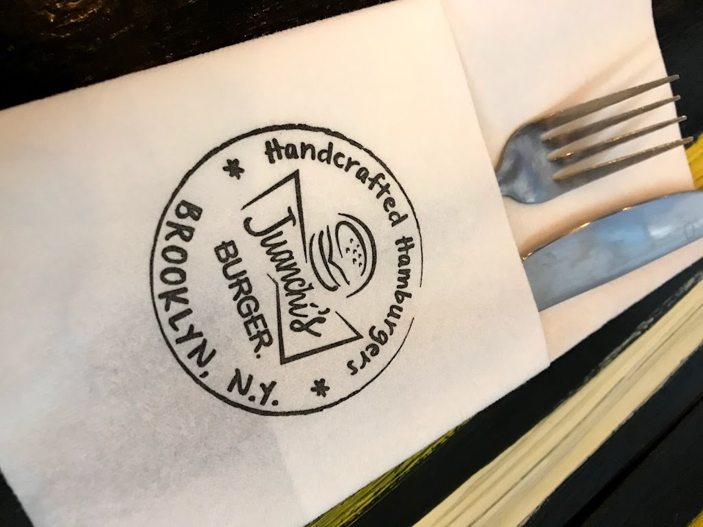 Juanchis Burgers | restaurant | 1247 Coral Way, Miami, FL 33145, USA | 7863602457 OR +1 786-360-2457