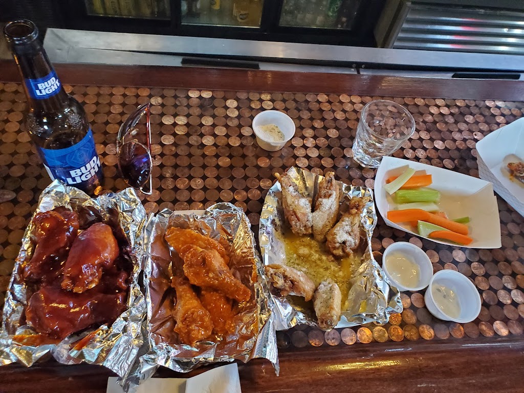 Central Social Club | restaurant | 1171 W Market St, Warren, OH 44485, USA | 3303959733 OR +1 330-395-9733