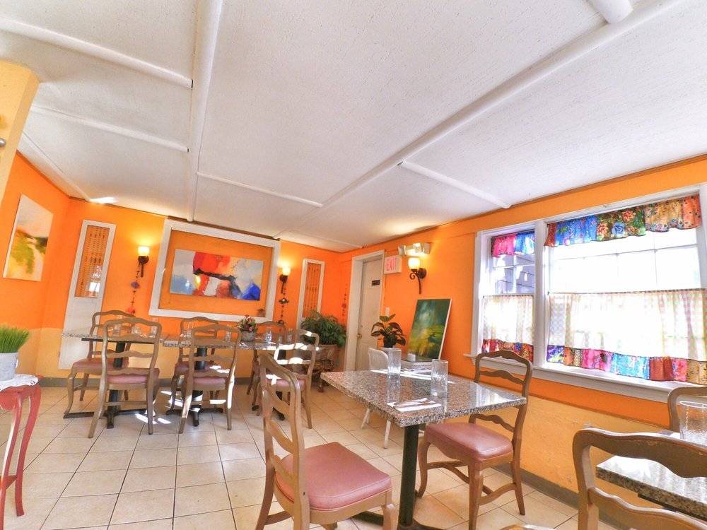 Eggs and Thai Cafe | restaurant | 2 Kings Ct, Dedham, MA 02026, USA | 7813262538 OR +1 781-326-2538