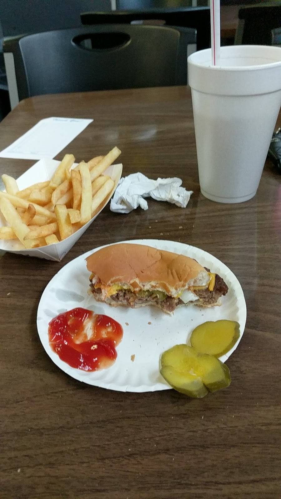 Cooks Pizza | restaurant | 101 S Elkhart Ave, Wakarusa, IN 46516, USA | 5748624425 OR +1 574-862-4425