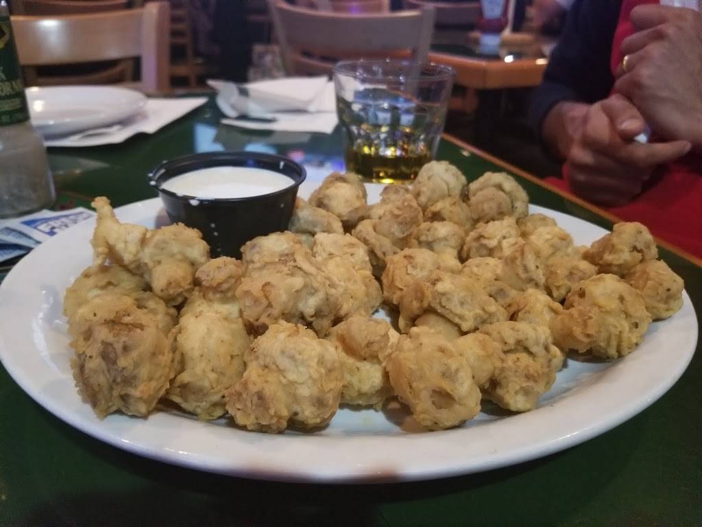 Gators Dockside | restaurant | 12448 Lake Underhill Rd, Orlando, FL 32828, USA | 4072499444 OR +1 407-249-9444