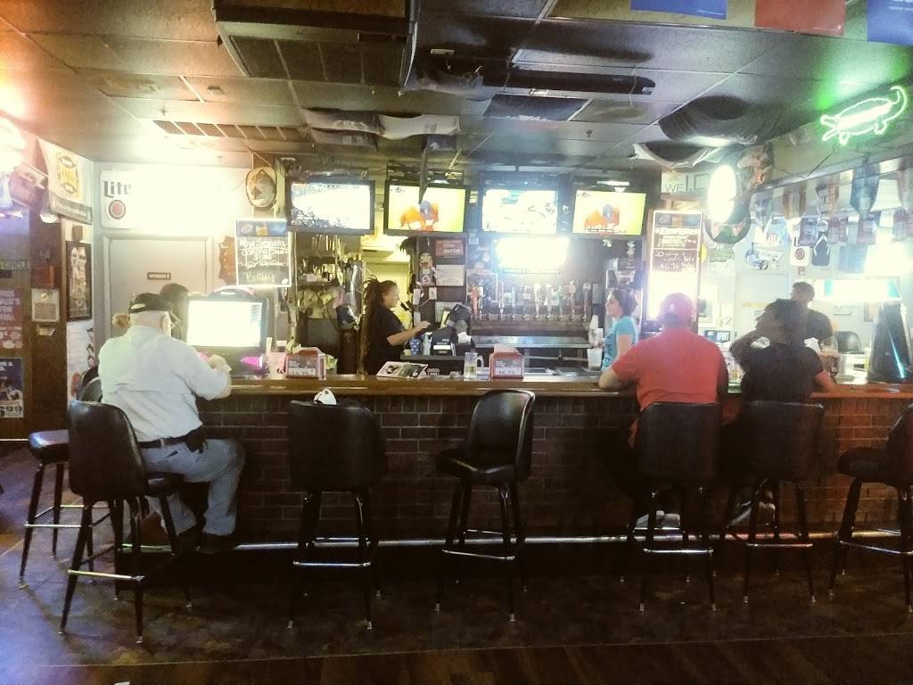 Firehouse Grill & Pub Inc | restaurant | 8814 N 56th St, Temple Terrace, FL 33617, USA | 8139802147 OR +1 813-980-2147