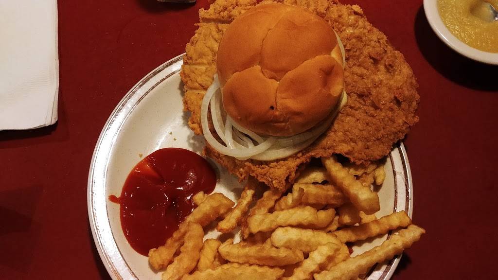 Gabbys | restaurant | 1385 E Pershing Rd, Decatur, IL 62526, USA | 2178771955 OR +1 217-877-1955