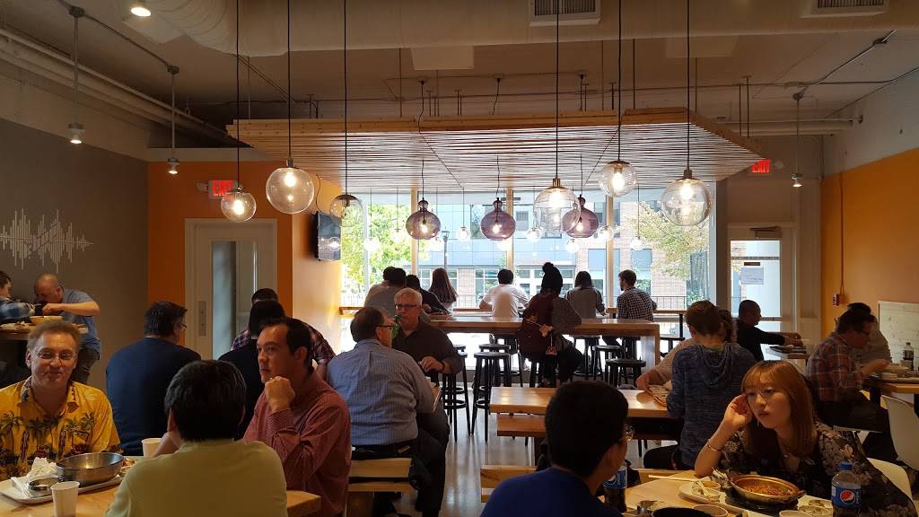 Kbop Korean Bistro | restaurant | 425 13th Ave SE, Minneapolis, MN 55414, USA | 6123314993 OR +1 612-331-4993