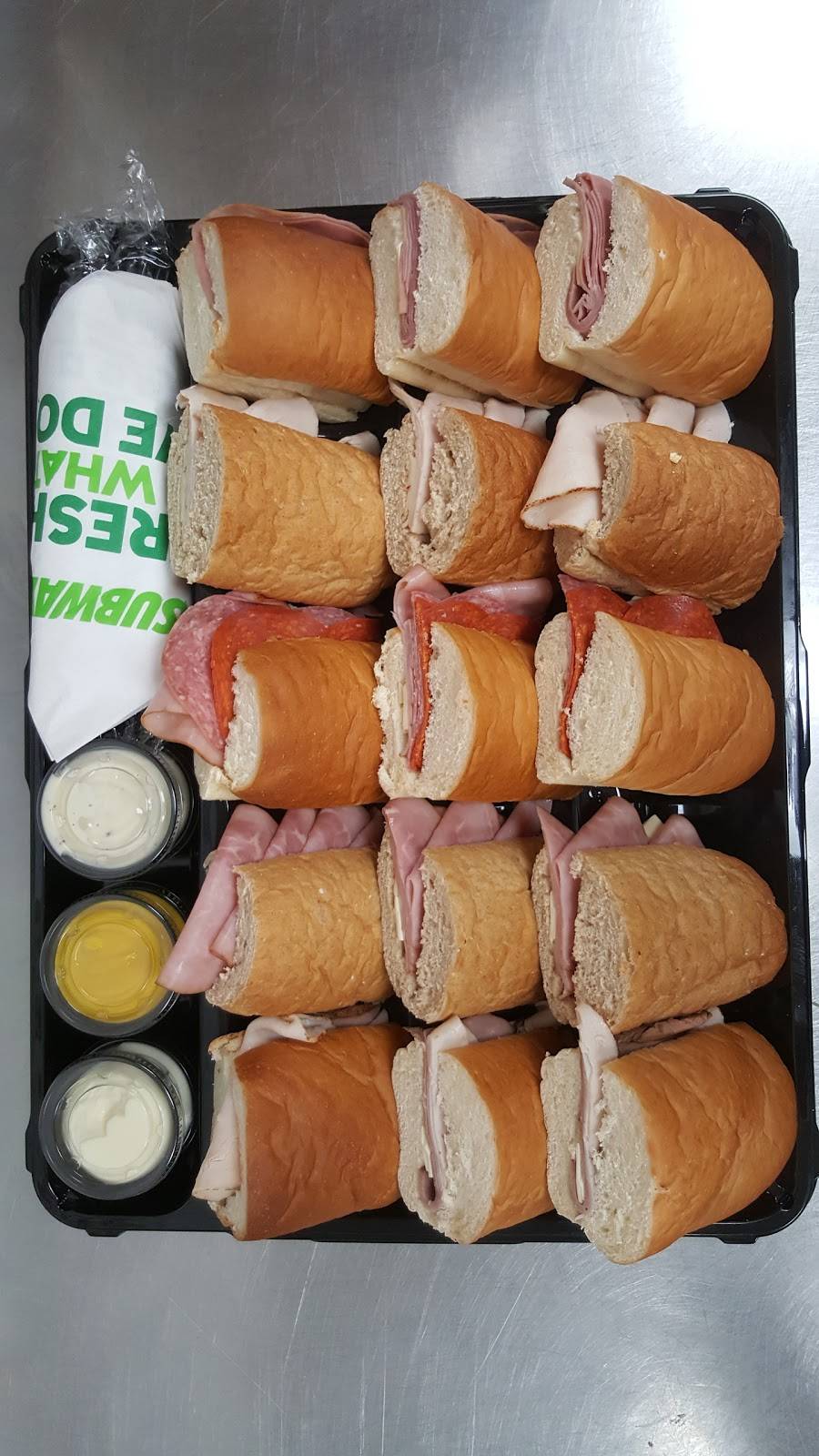 Subway | restaurant | 4525 US-411, Madisonville, TN 37354, USA | 4234422322 OR +1 423-442-2322