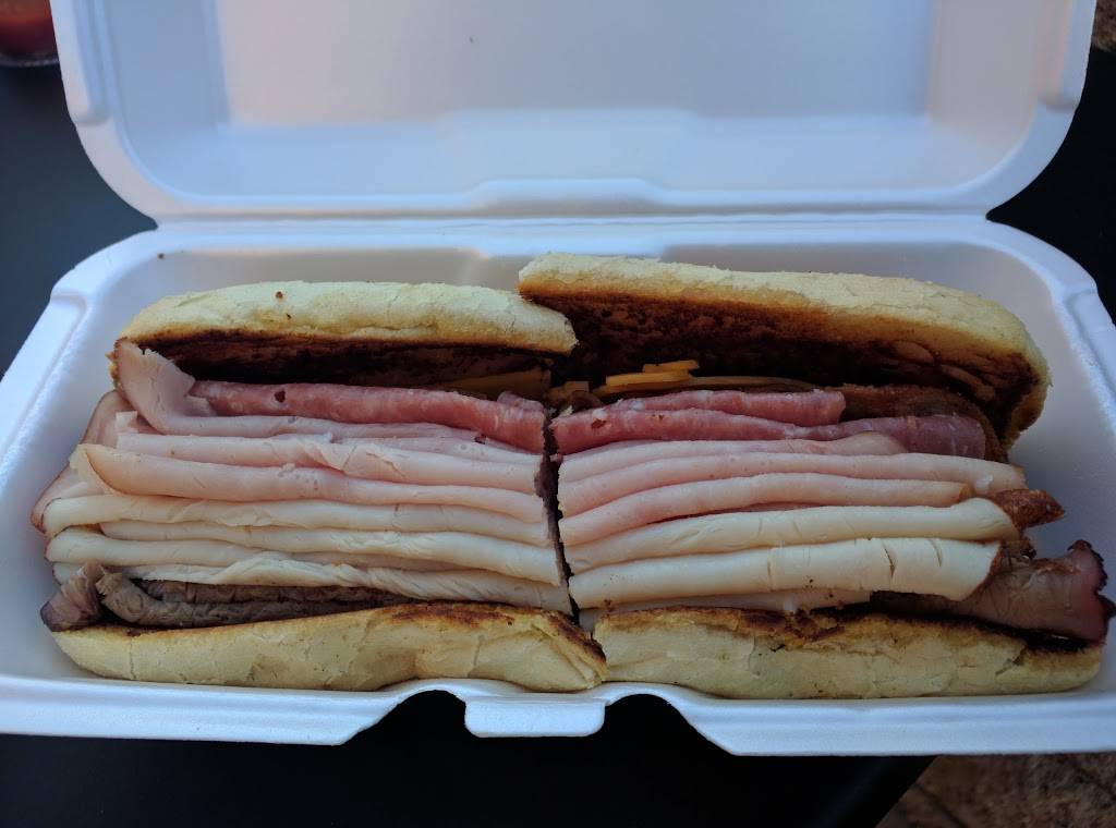 Corner Deli | meal takeaway | 980 Ontario Mills Dr, Ontario, CA 91764, USA | 9099878352 OR +1 909-987-8352