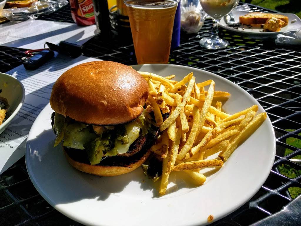 Beach Chalet Brewery and Restaurant | restaurant | 1000 Great Hwy, San Francisco, CA 94121, USA | 4153868439 OR +1 415-386-8439