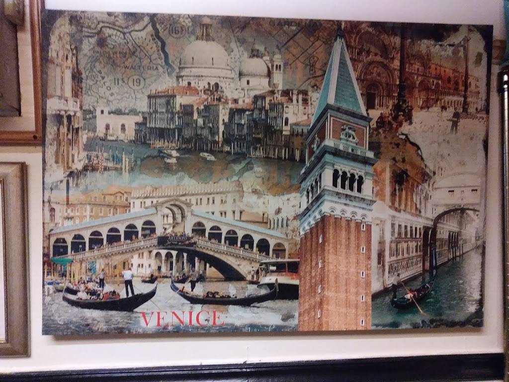 Columbia Pizza Restaurant | restaurant | 429 Locust St, Columbia, PA 17512, USA | 7176847910 OR +1 717-684-7910