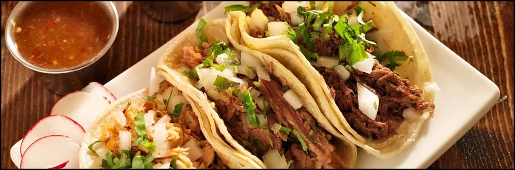 Chelas | restaurant | 4607 Lake St, Melrose Park, IL 60160, USA | 7082238817 OR +1 708-223-8817