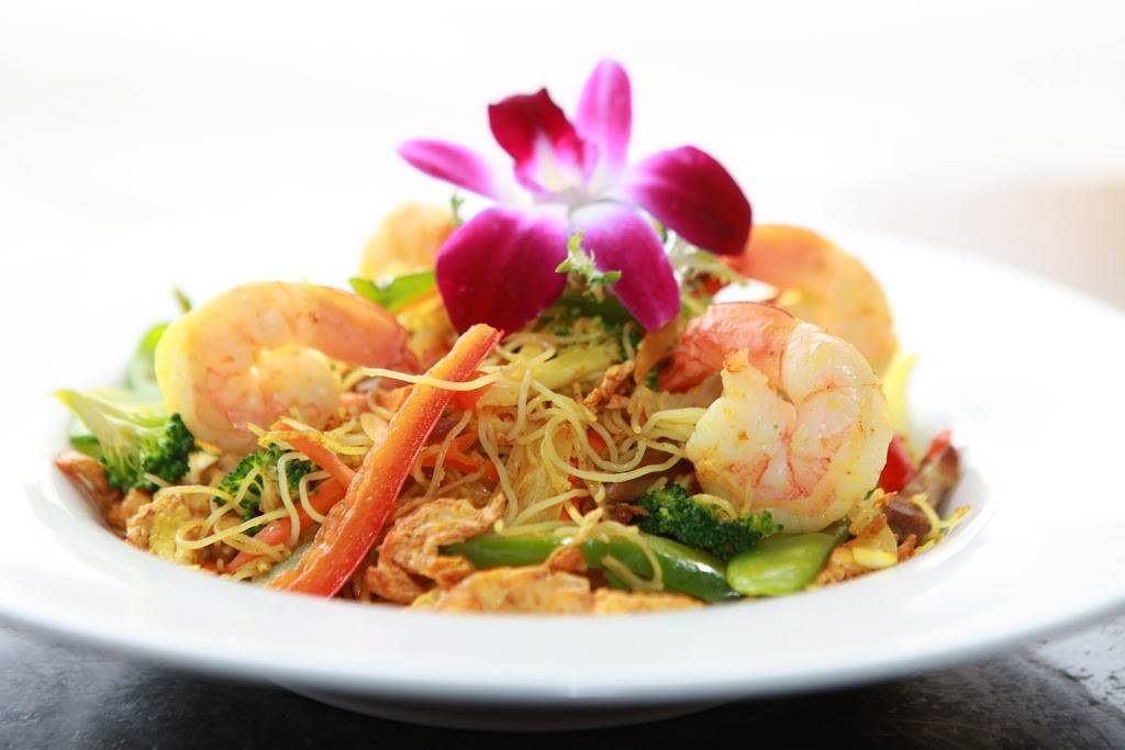 Inyo Restaurant & Lounge | night club | 22871 Woodward Ave, Ferndale, MI 48220, USA | 2485439500 OR +1 248-543-9500