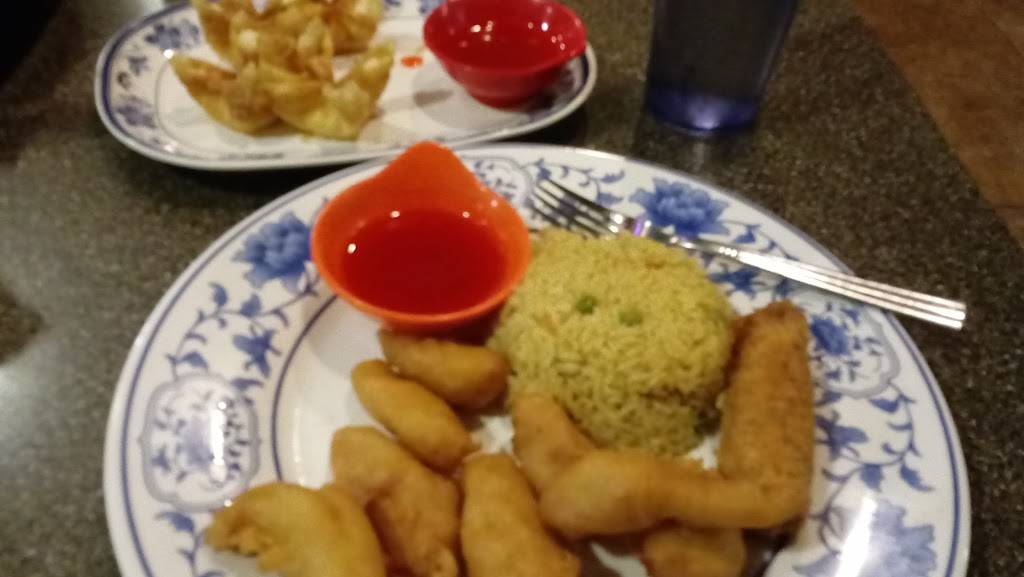 Golden China | restaurant | 10927 Louetta Rd #210, Houston, TX 77070, USA | 2816558889 OR +1 281-655-8889