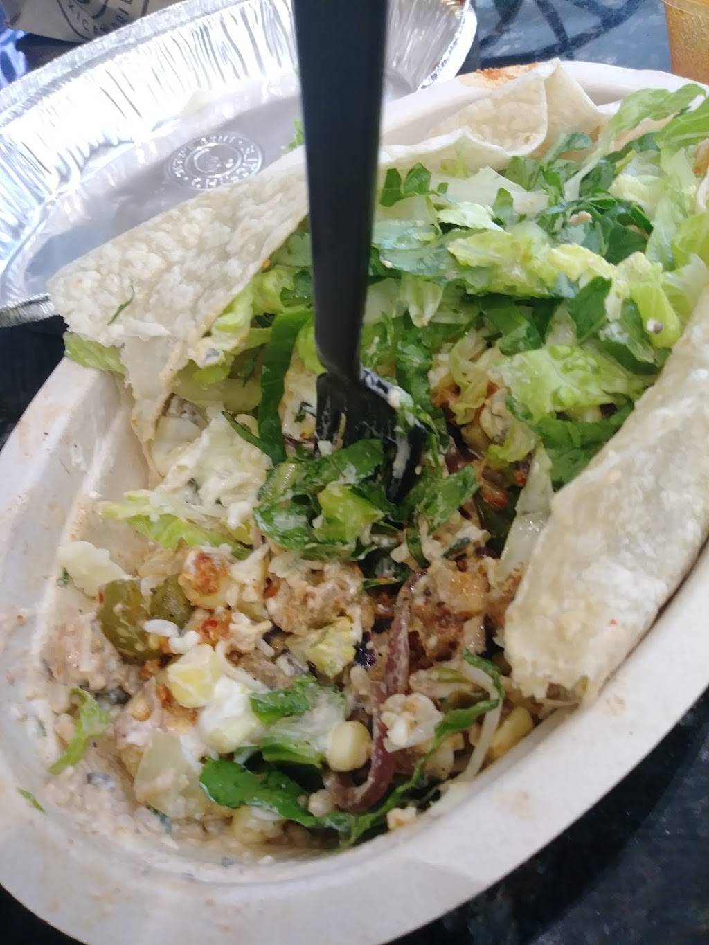 Chipotle Mexican Grill | restaurant | 4034 Townsfair Way # J-102, Columbus, OH 43219, USA | 6143378044 OR +1 614-337-8044