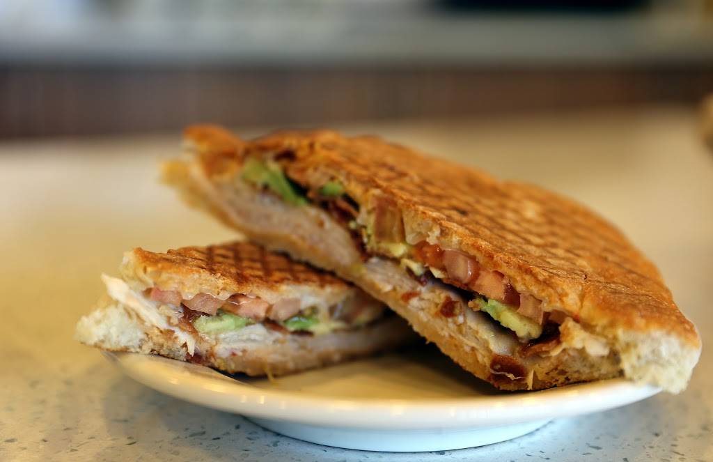 Cachi Cafe | cafe | 10 Centerpointe Dr #3, La Palma, CA 90623, USA | 7146706900 OR +1 714-670-6900