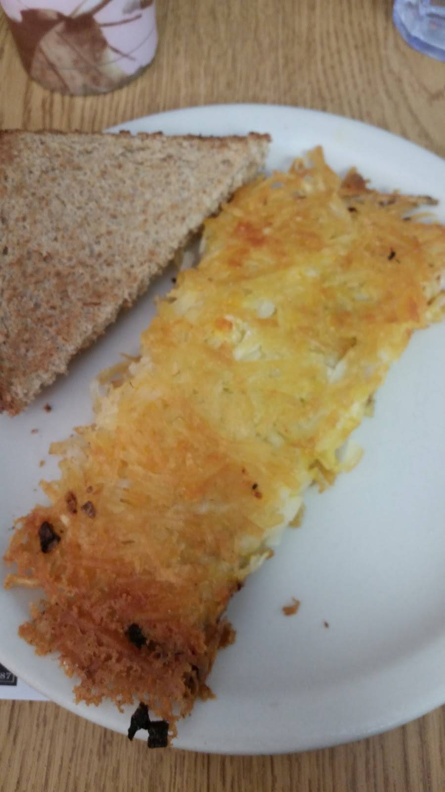 Overboard Inn | restaurant | 6027 Main St, Twin Lake, MI 49457, USA | 2318286367 OR +1 231-828-6367