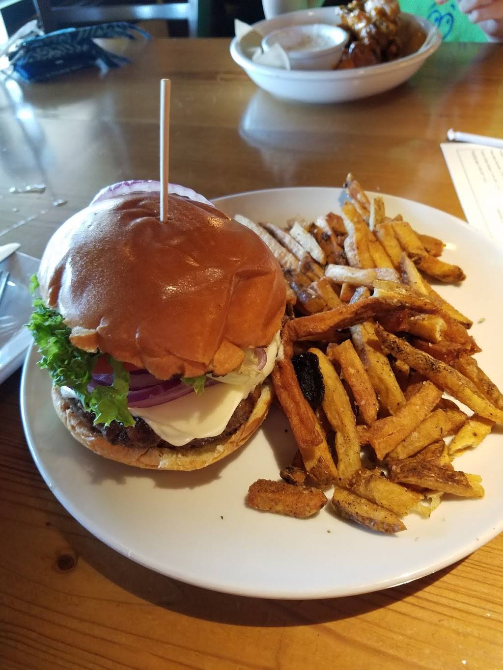 Metro Pub & Grill | restaurant | 17 Wood St, Middletown, DE 19709, USA | 3023763876 OR +1 302-376-3876