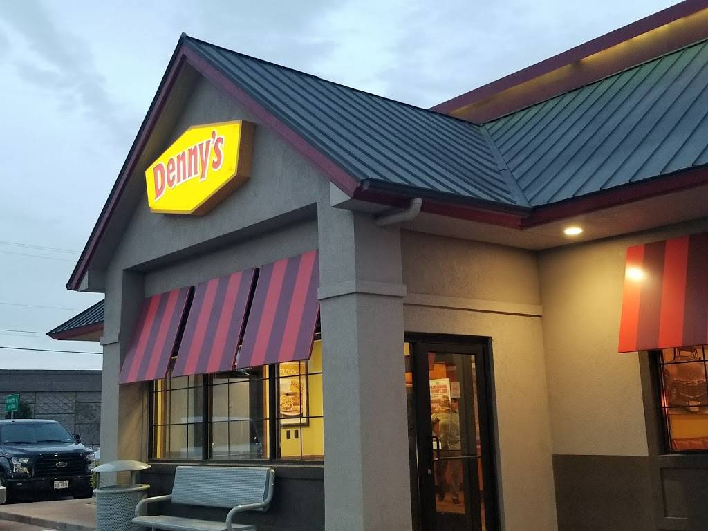 Dennys | restaurant | 4690 Woodrow Bean Transmountain RD, El Paso, TX 79924, USA | 9157516344 OR +1 915-751-6344