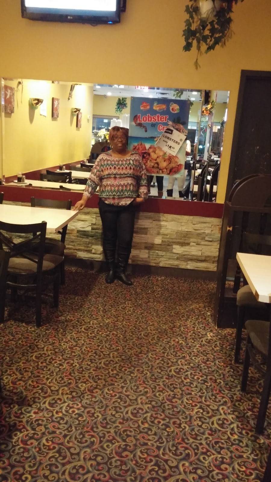 Caribbean Heat Family Restaurant | restaurant | 1300 Finch Ave W, North York, ON M3J 3K2, Canada | 4167396600 OR +1 416-739-6600