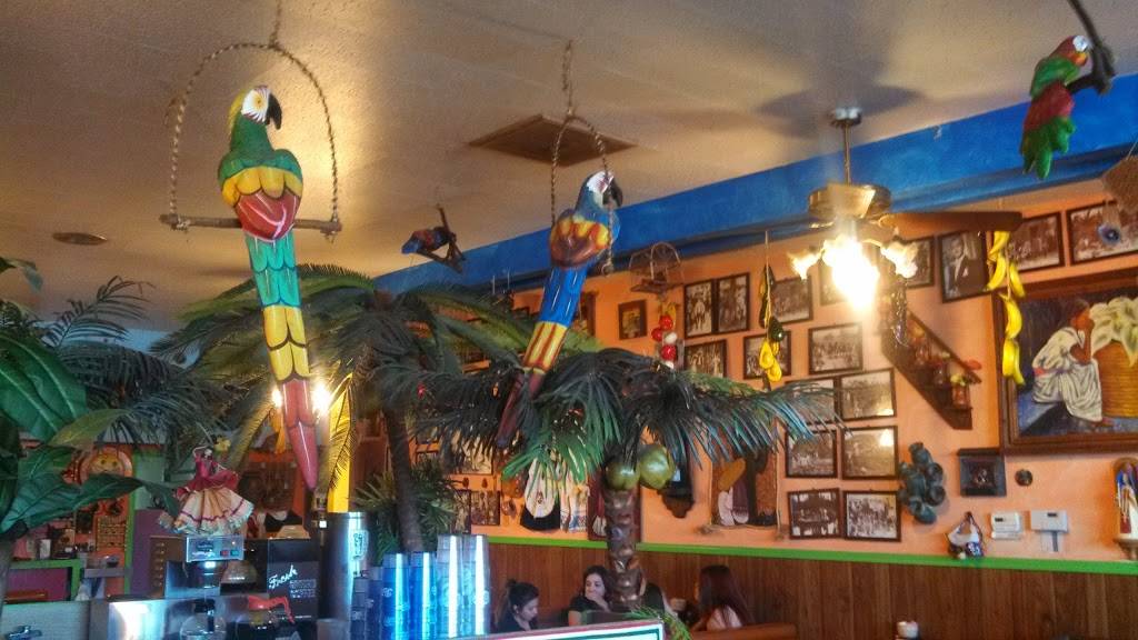 Las 3 Marias | restaurant | 2734 W Tregallas Rd, Antioch, CA 94509, USA | 9257068860 OR +1 925-706-8860