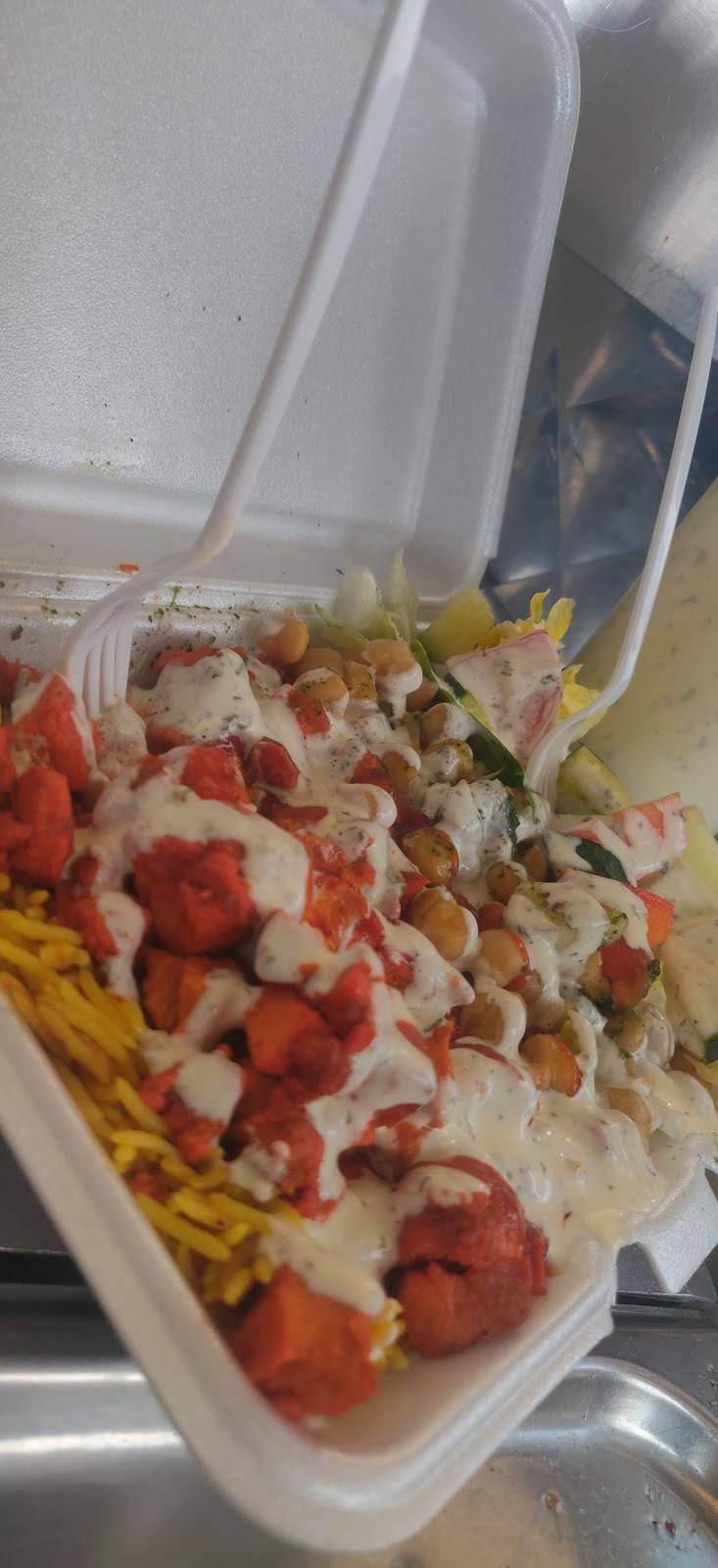 Phillys Halal Gyro | restaurant | Aramingo Avenue &, E York St, Philadelphia, PA 19125, USA | 2157895309 OR +1 215-789-5309