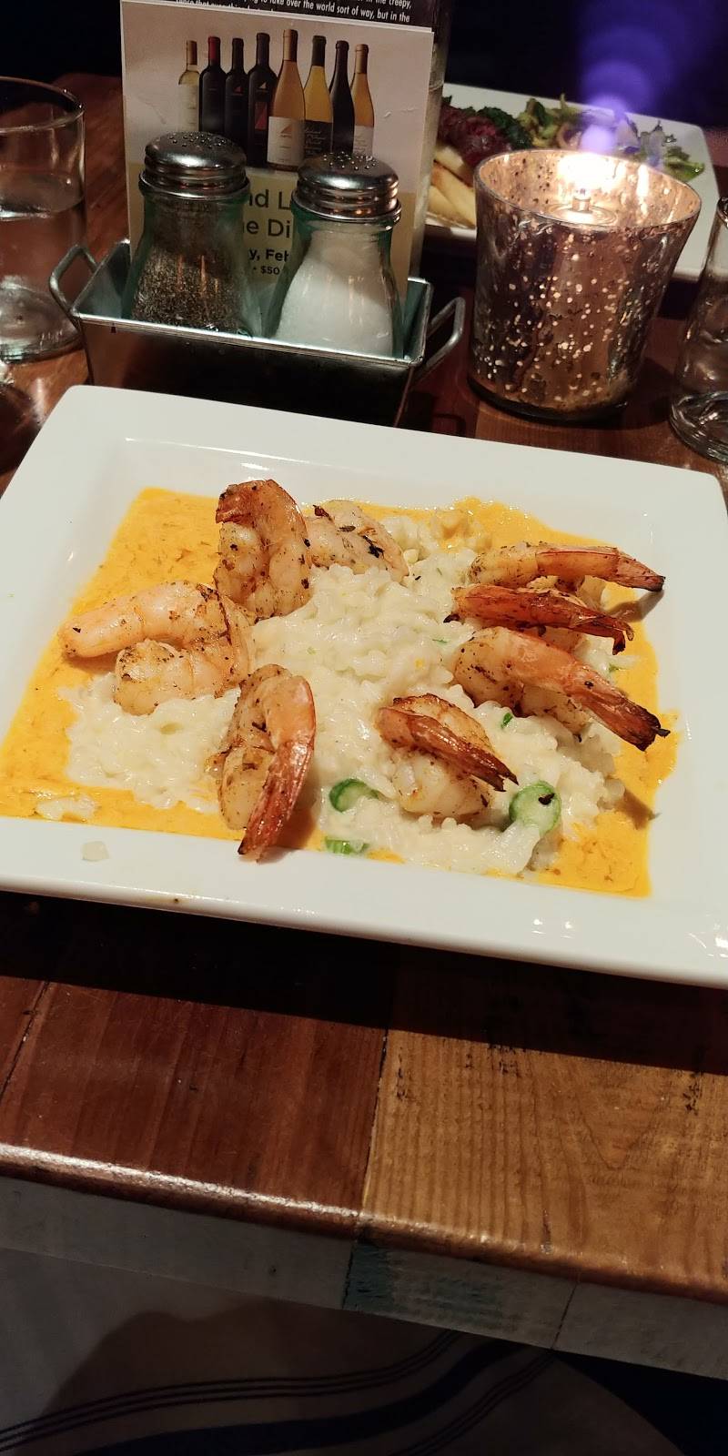 NAPA Kitchen + Bar Montgomery | restaurant | 9386 Montgomery Rd, Montgomery, OH 45242, USA | 5137459568 OR +1 513-745-9568