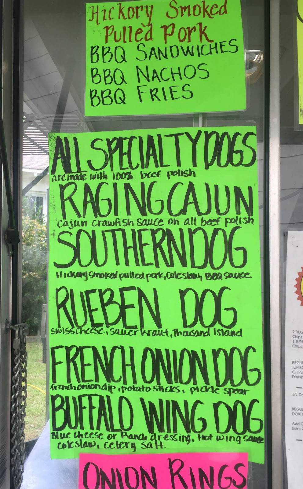 Small Time Hot Dogs | restaurant | 510 Raper St, Winona, MS 38967, USA | 6627539702 OR +1 662-753-9702