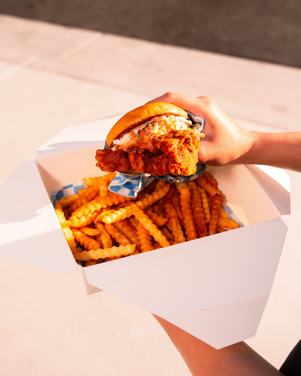 Heatwaves | restaurant | 543 Lighthouse Ave, Pacific Grove, CA 93950, USA | 8319201381 OR +1 831-920-1381