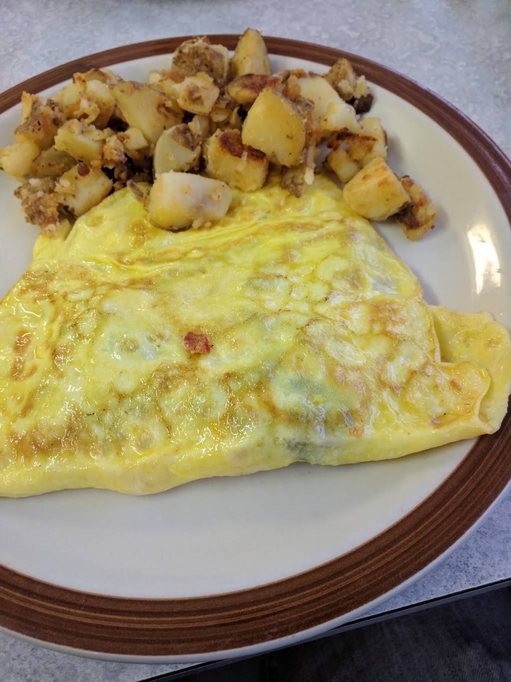 50/50 Diner | restaurant | 440 River St, Fitchburg, MA 01420, USA | 9783458030 OR +1 978-345-8030