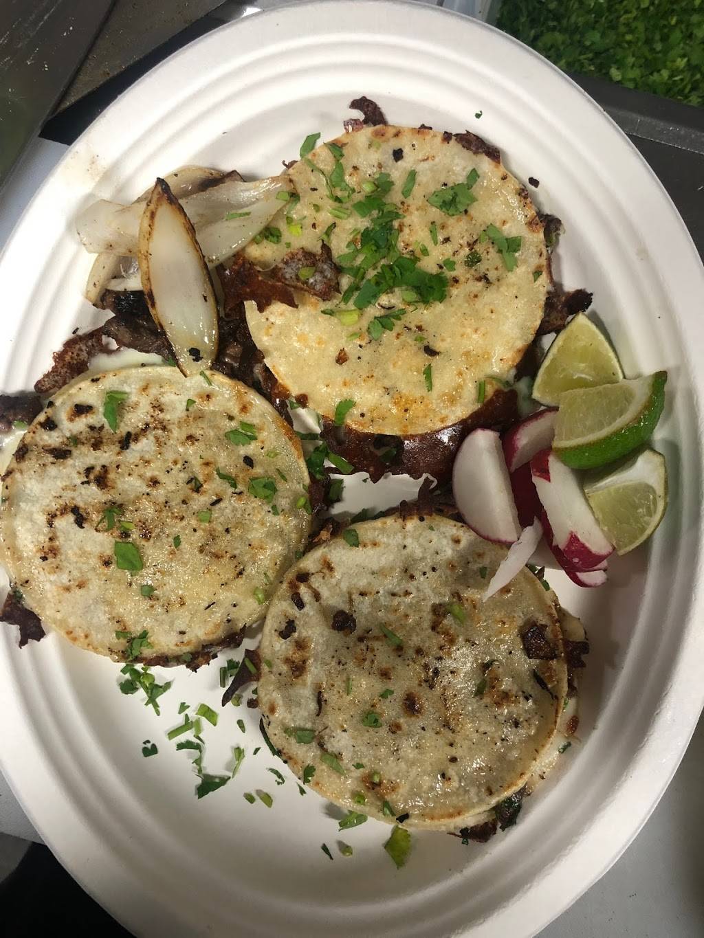 Pillulles Tacos los famosos | restaurant | 2100, Sparks, NV 89431, USA | 7758578548 OR +1 775-857-8548