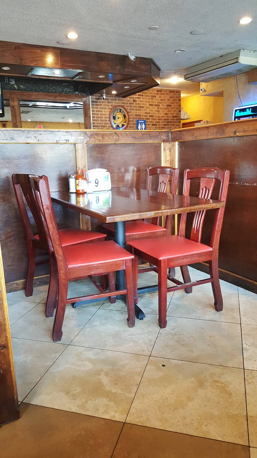 Morazan Bar & Grill | restaurant | 4400 Central Ave, Charlotte, NC 28205, USA | 7045321515 OR +1 704-532-1515