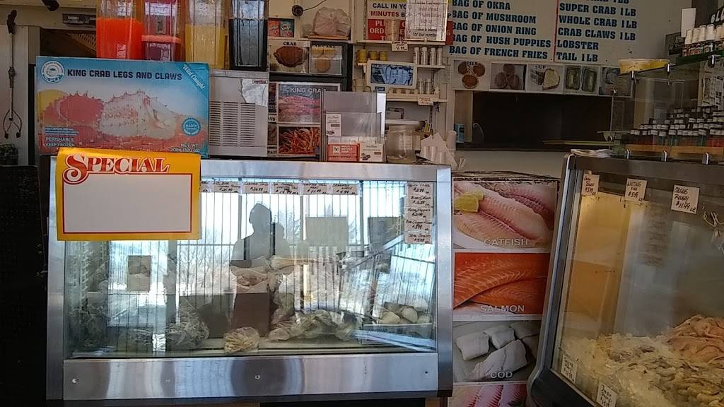 Detroit Fresh Fish & Seafood | restaurant | 19001 Telegraph Rd, Detroit, MI 48219, USA | 3132551900 OR +1 313-255-1900