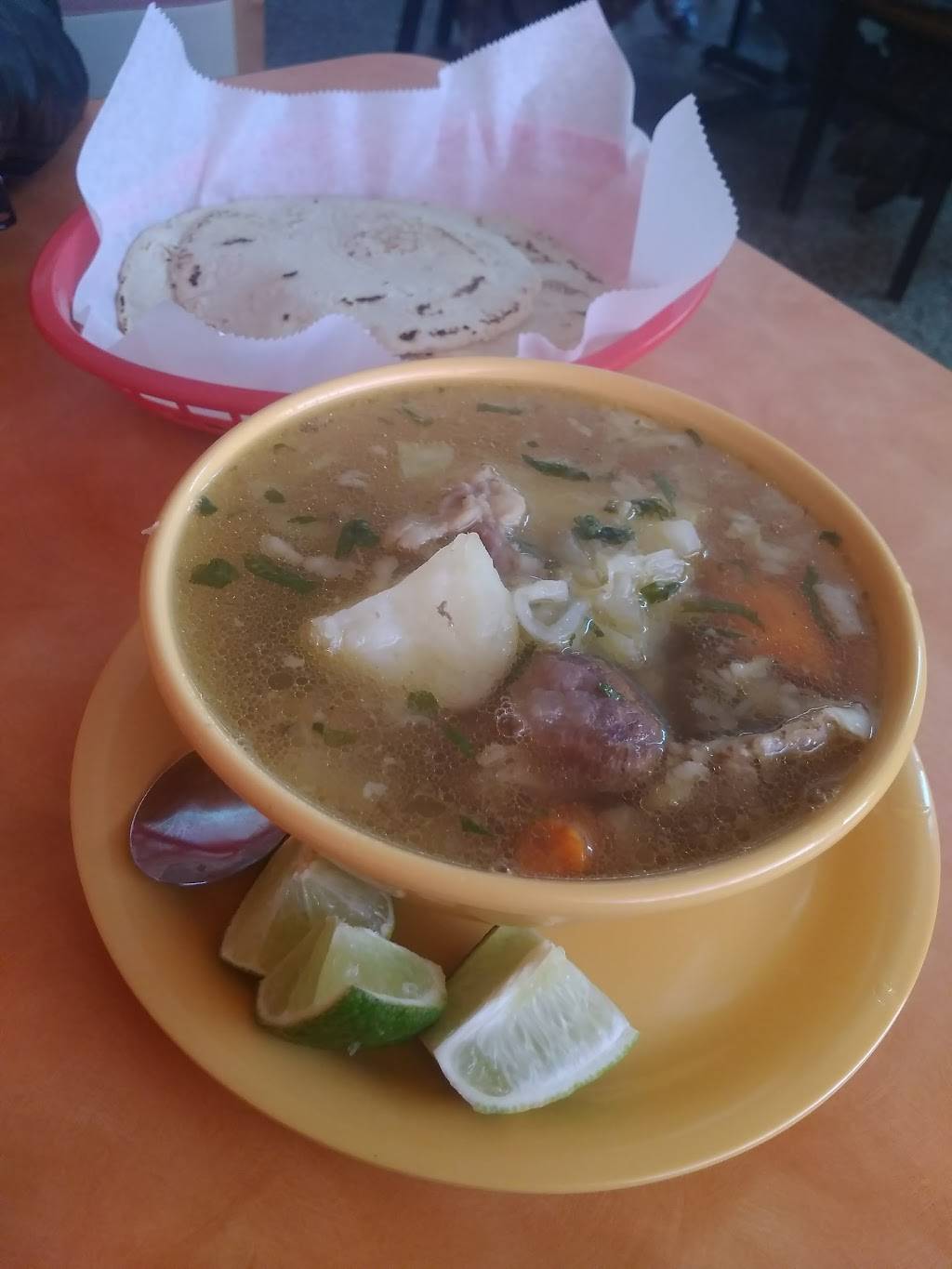 Taquería Solis | restaurant | 10 Quacco Rd B, Savannah, GA 31419, USA | 9129209848 OR +1 912-920-9848