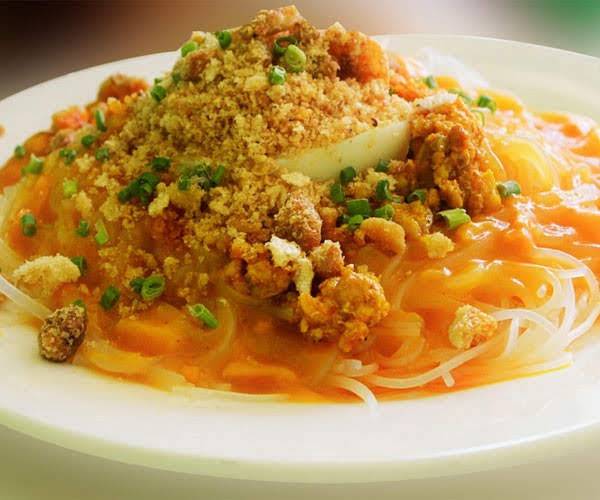 HANG-OUTS | restaurant | 1708 Eglinton Ave W, York, ON M6E 2H5, Canada | 4168439841 OR +1 416-843-9841