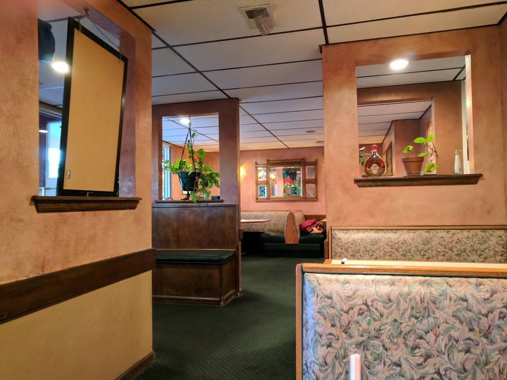 Garramones | Pizza and Italian Restaurant | restaurant | 9168 W Jewell Ave, Lakewood, CO 80232, USA | 3039858711 OR +1 303-985-8711