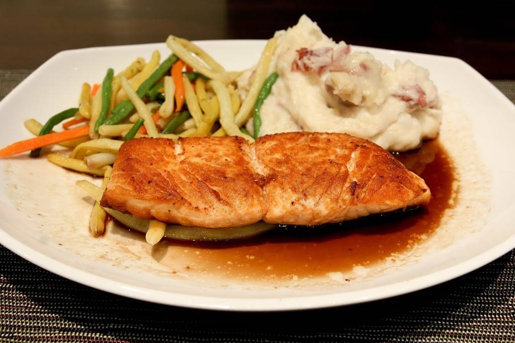 Home Plate Grill and Bar | restaurant | 2460 W Warm Springs Rd, Las Vegas, NV 89119, USA | 7024105600 OR +1 702-410-5600